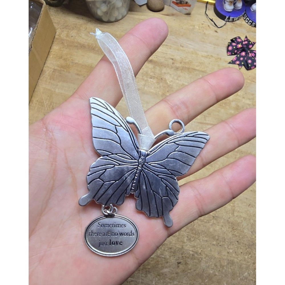 Butterfly metal suncatcher hanging ornament w/ ribbon & charm tag 3 in purple